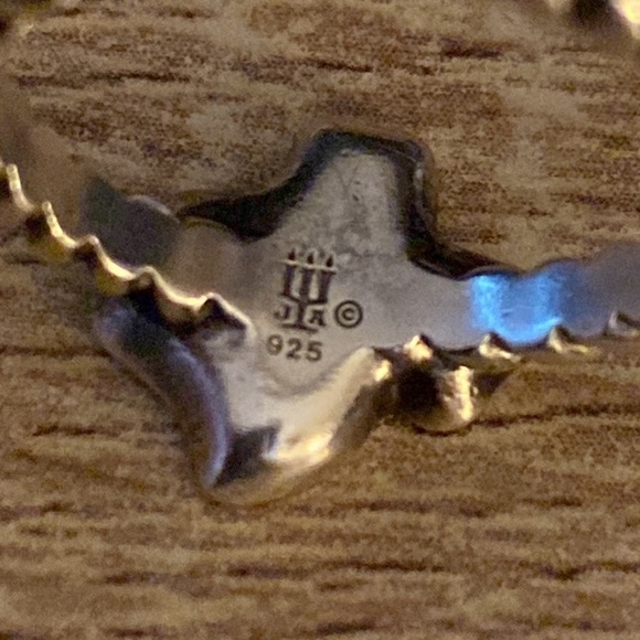 Retired James Avery Texas Rope Ring - Picture 2 of 2